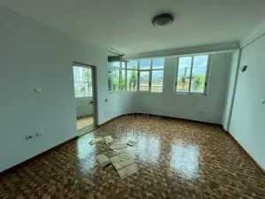 7bdrm House in Bole for rent