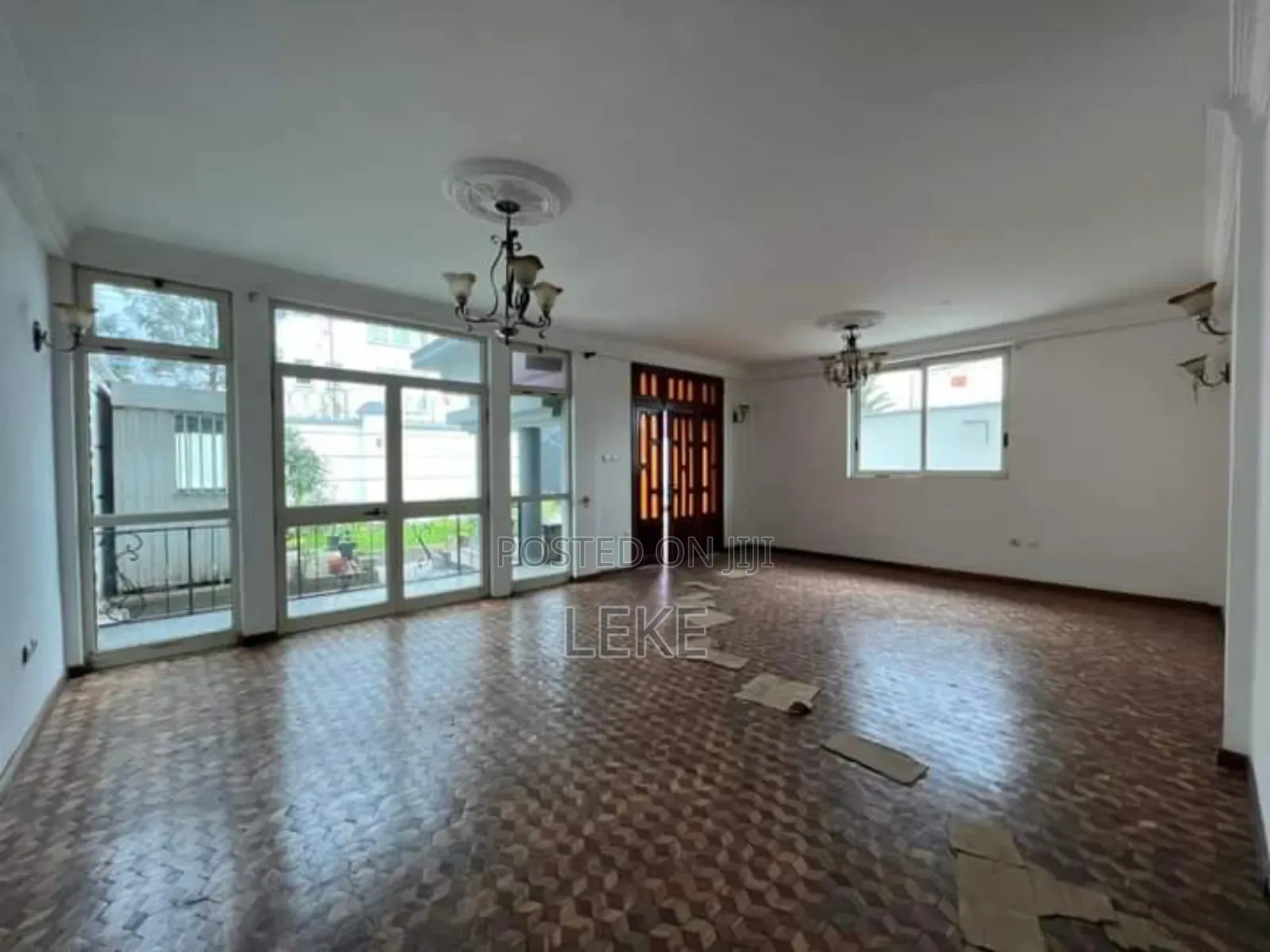 7bdrm House in Bole for rent