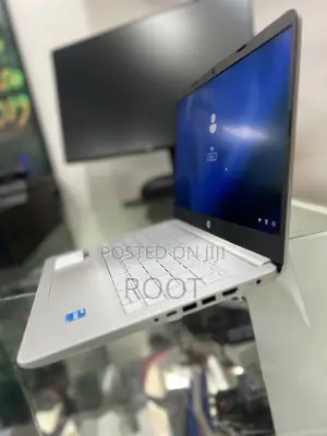 Laptop HP 15-Dw0037wm 8GB Intel Core I3 SSD 512GB