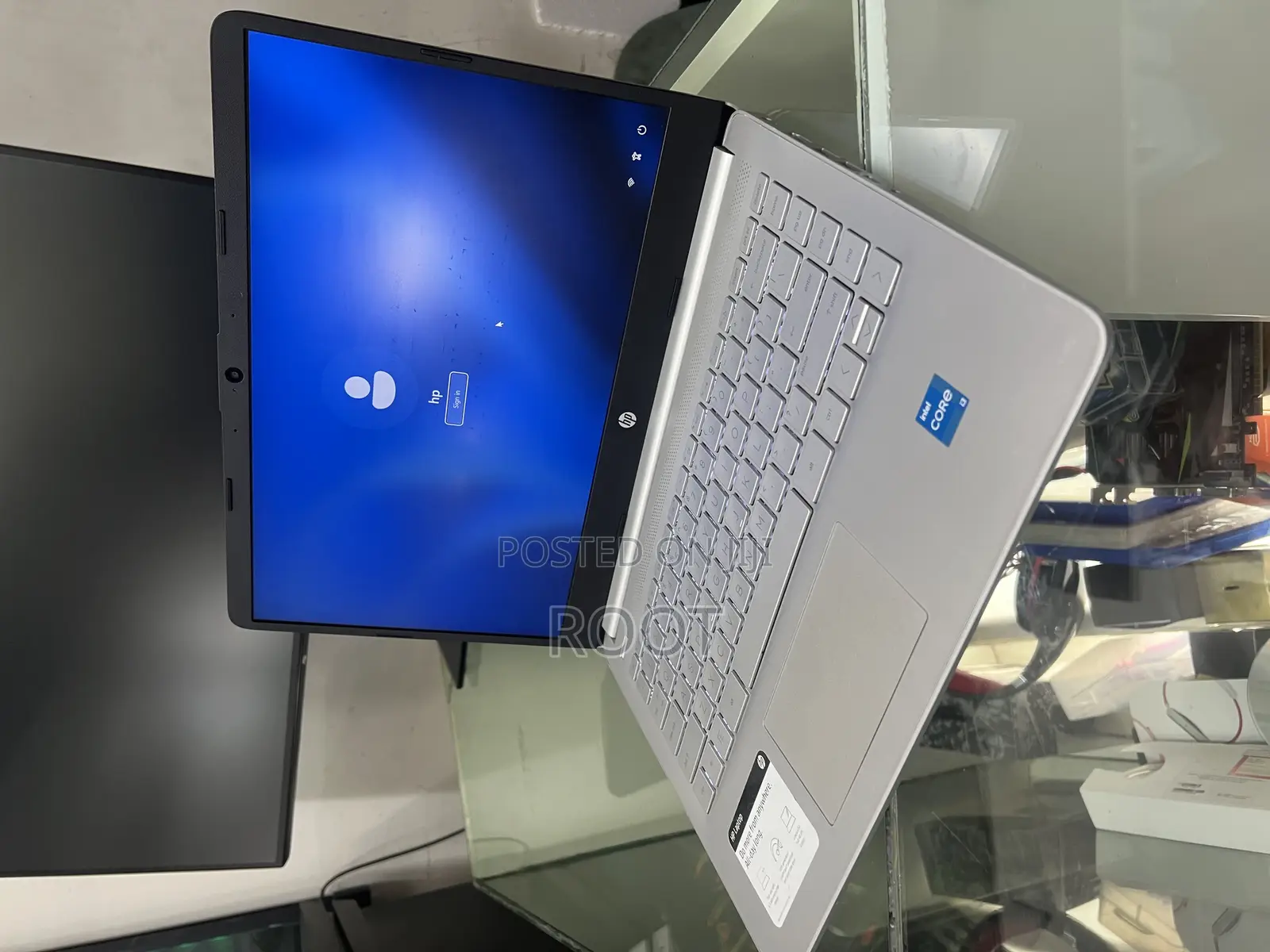 Laptop HP 15-Dw0037wm 8GB Intel Core I3 SSD 512GB