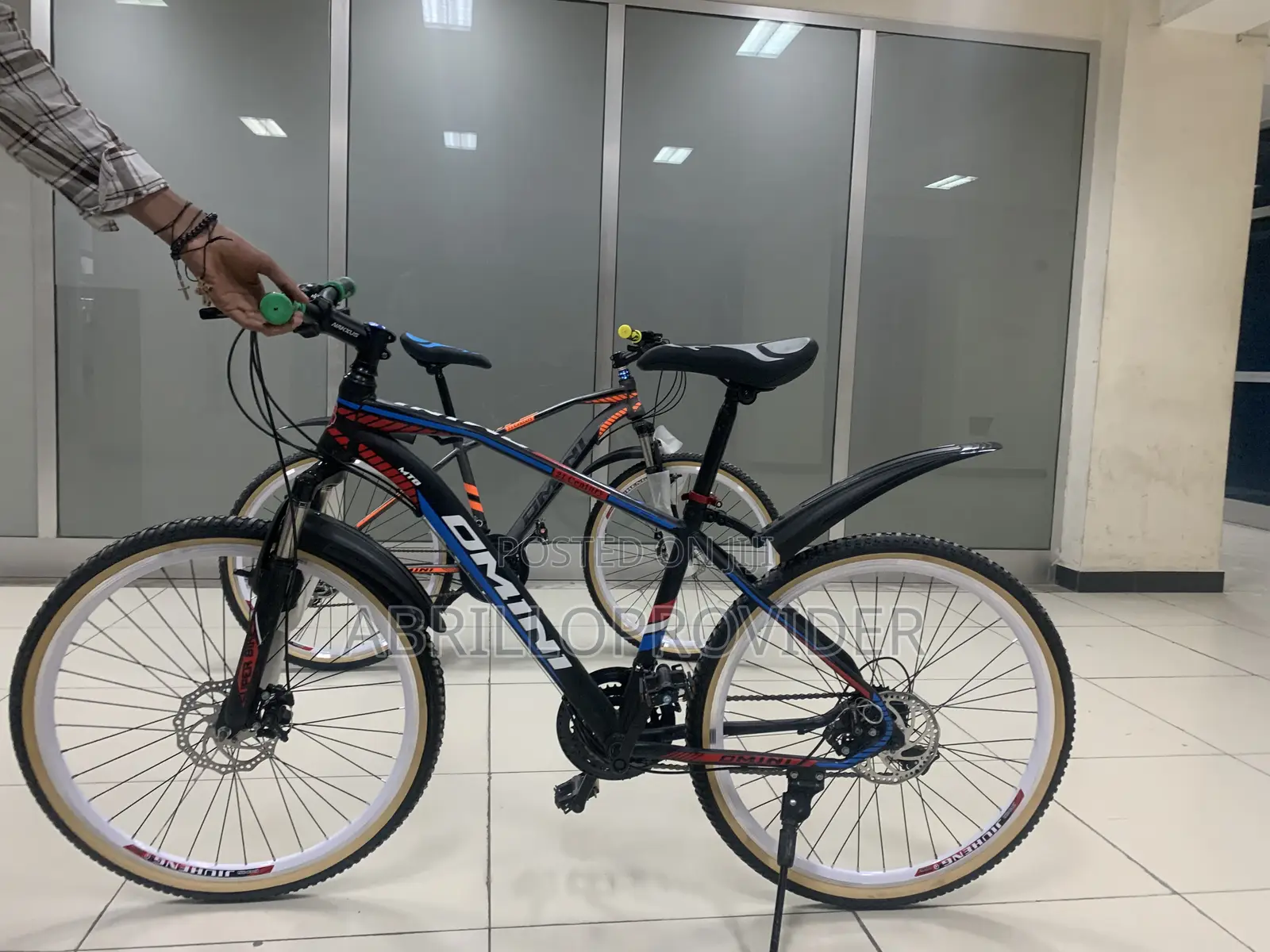 Mountain Bikes 26inch Tyre6;5bicycles 7 Marsh4;4bicycles