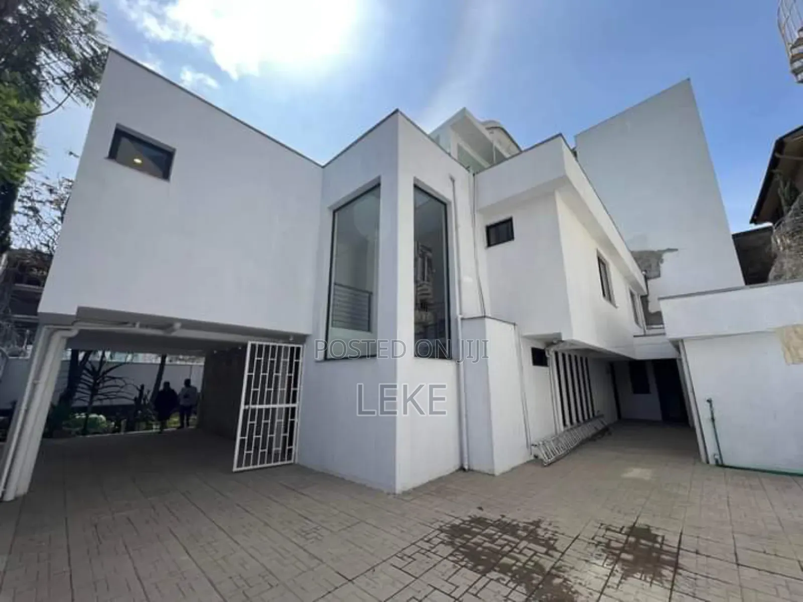 4bdrm House in Bole for rent