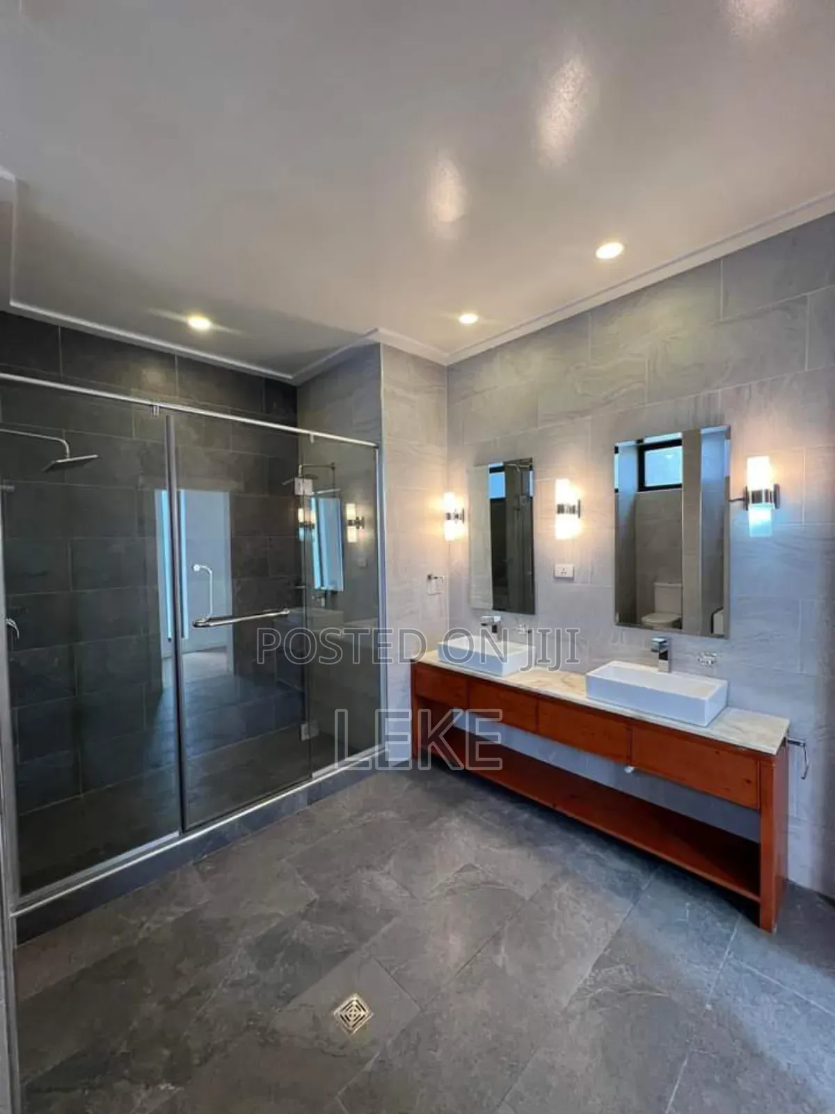 4bdrm House in Bole for rent