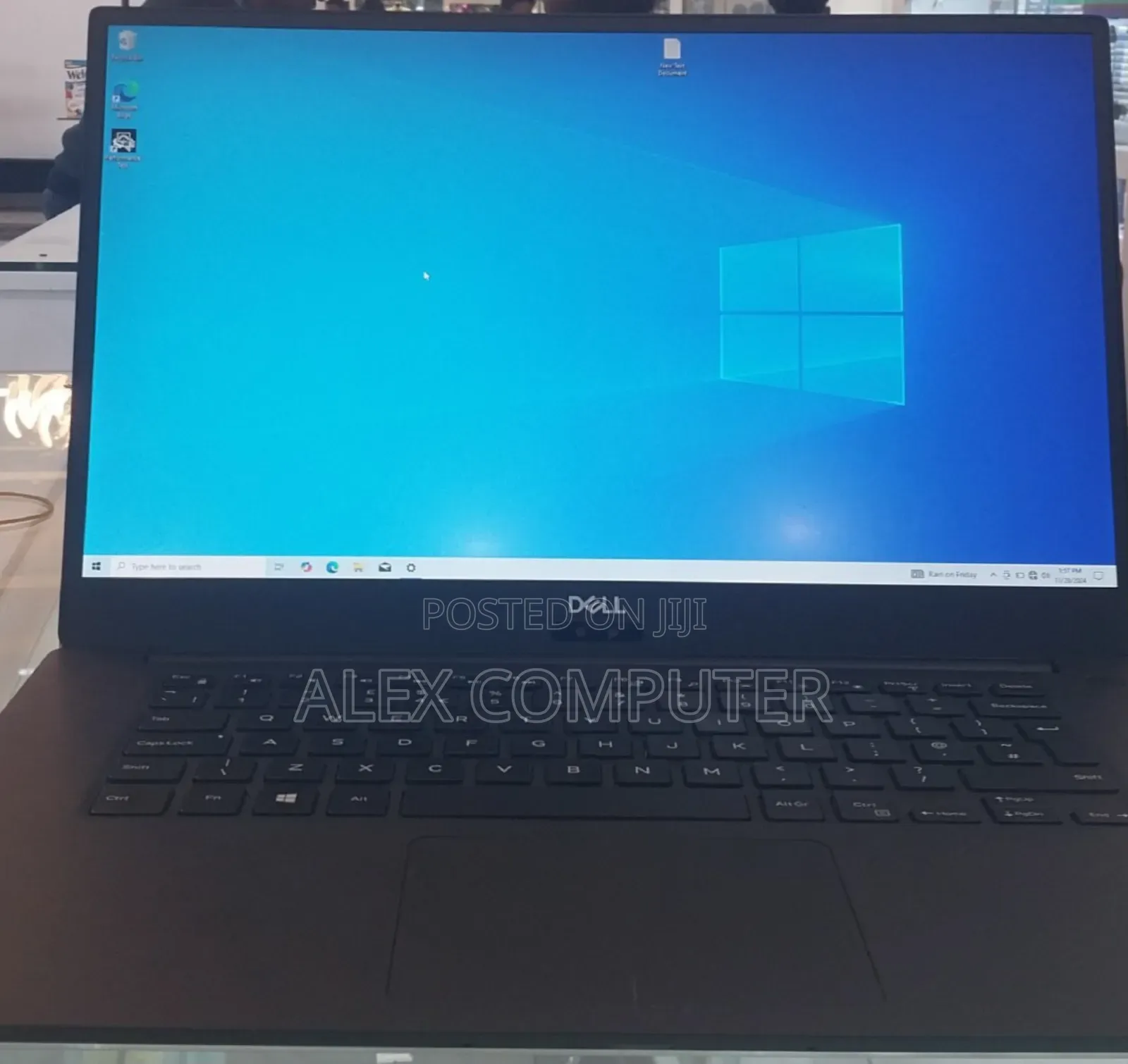 New Laptop Dell Precision 15 5540 16GB Intel Core I9 SSD 512GB