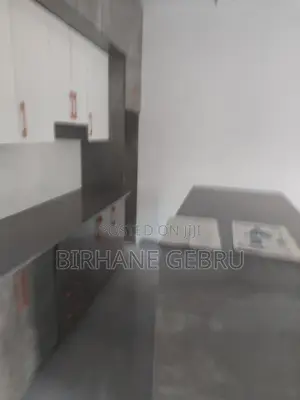 5bdrm Villa in Villa House For Sale, Bole for sale