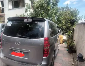 Hyundai Starex 2017 Silver