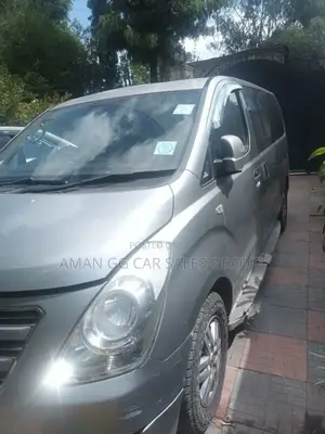 Hyundai Starex 2017 Silver