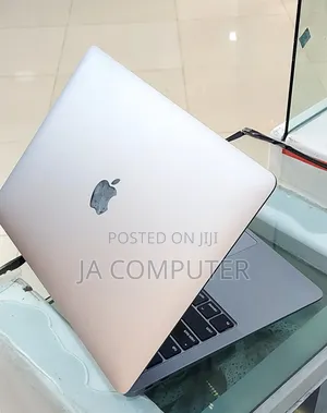 New Laptop Apple MacBook Air 2020 16GB Intel Core I7 SSD 512GB