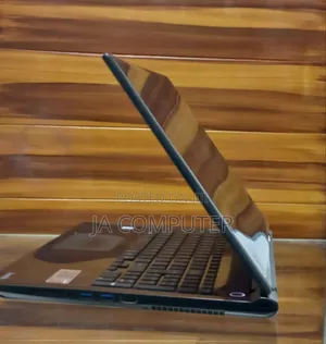 New Laptop Toshiba Satellite C665 8GB Intel Core I5 HDD 1T