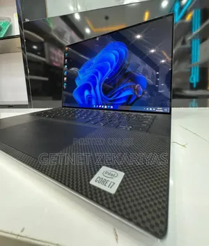 New Laptop Dell XPS 15 32GB Intel Core I7 SSD 512GB