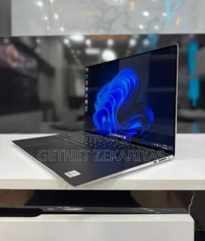 New Laptop Dell XPS 15 32GB Intel Core I7 SSD 512GB