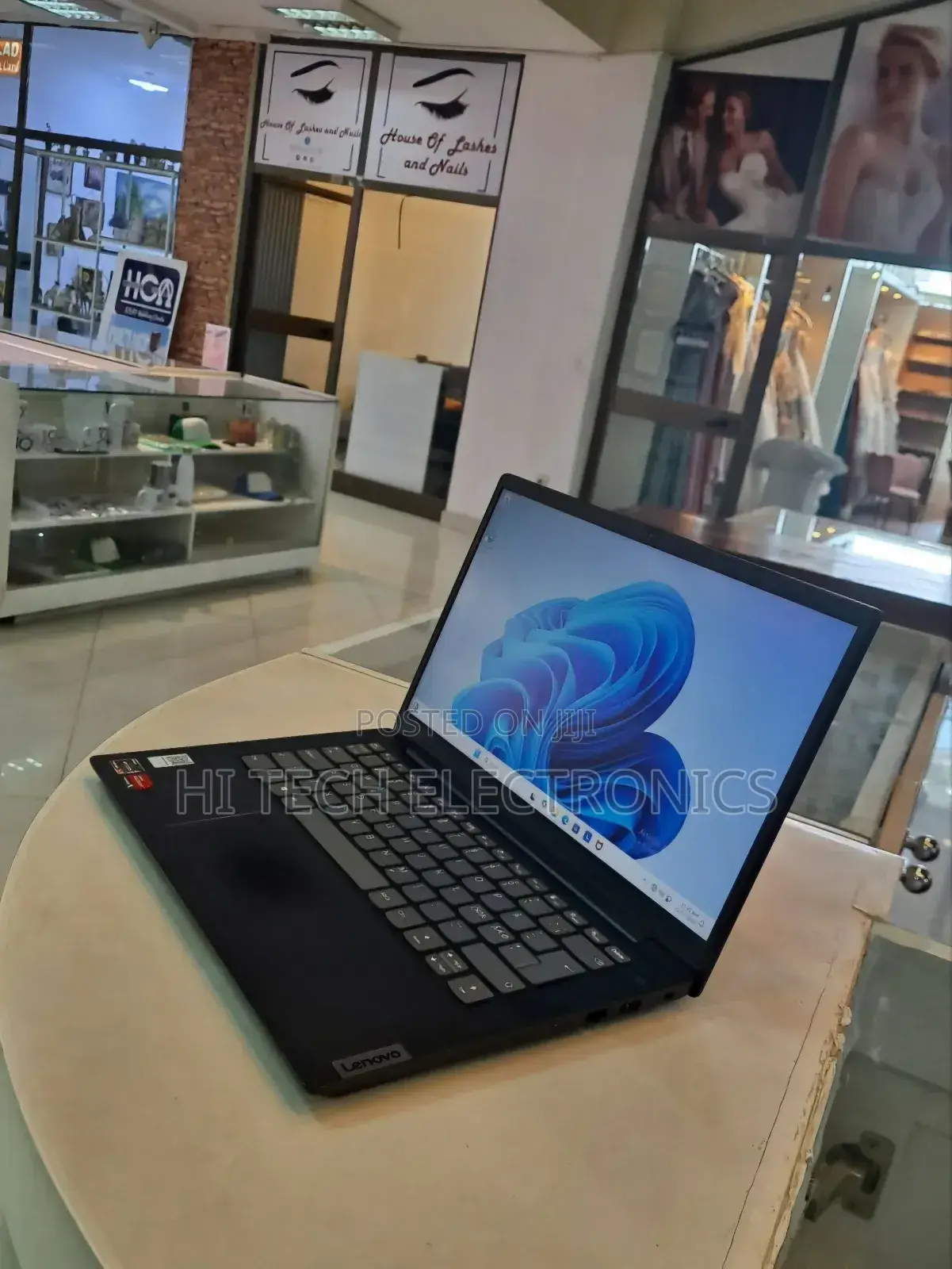 New Laptop Lenovo Ideapad 3 8GB AMD Ryzen 3 SSD 256GB