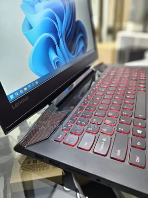 New Laptop Lenovo IdeaPad Y730 8GB Intel Core I5 HDD+SSD 1T