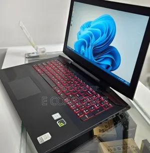 New Laptop Lenovo 8GB Intel Core I5 HDD+SSD 1T