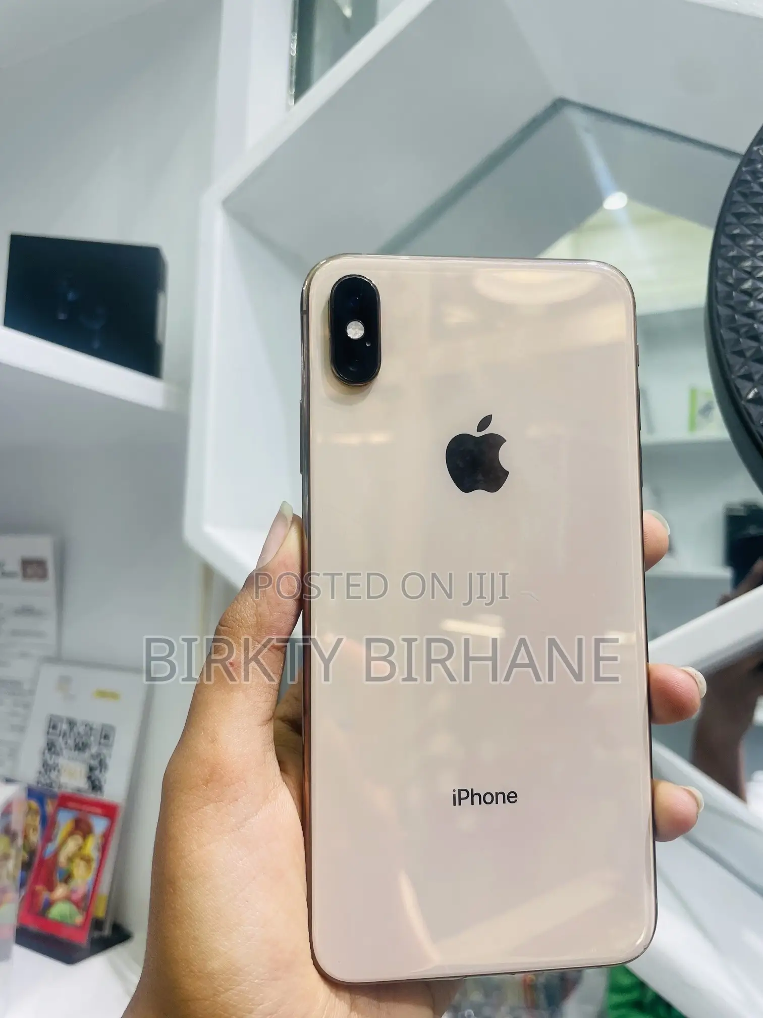 New Apple iPhone XS Max 64 GB Gold