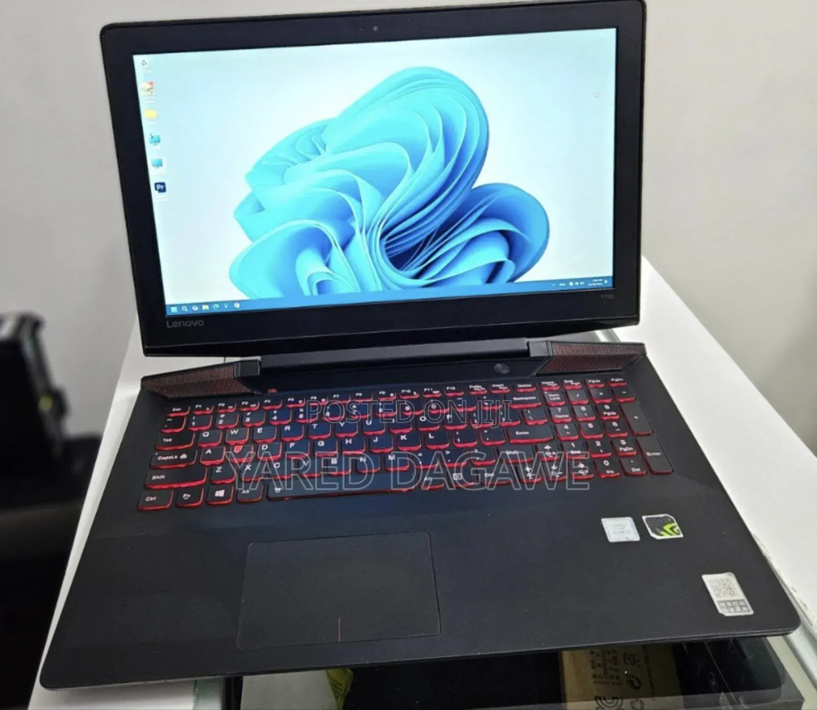 New Laptop Lenovo 8GB Intel Core I5 HDD+SSD 1T