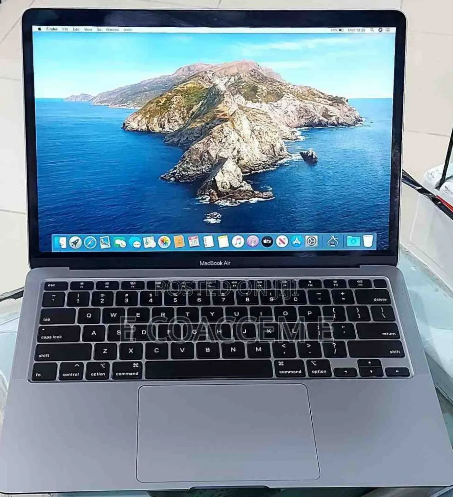 New Laptop Apple MacBook 16GB Intel Core I7 SSD 512GB