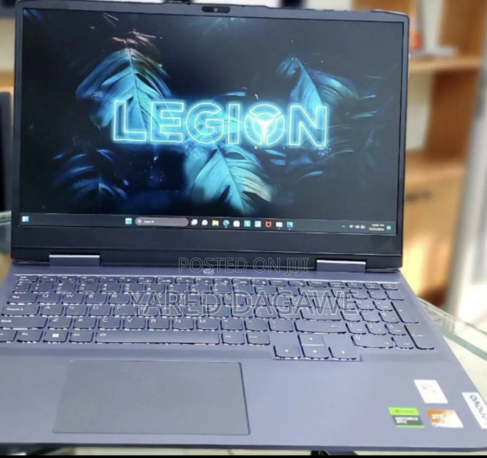 New Laptop Lenovo LOQ 15IRH8 16GB AMD Ryzen 7 SSD 512GB