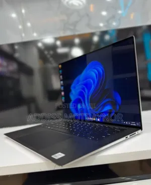 New Laptop Dell XPS 15 32GB Intel Core I7 SSD 512GB