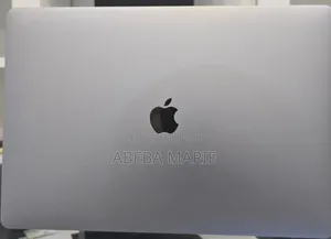 New Laptop Apple MacBook Pro 2017 32GB Intel Core I9 SSD 1T