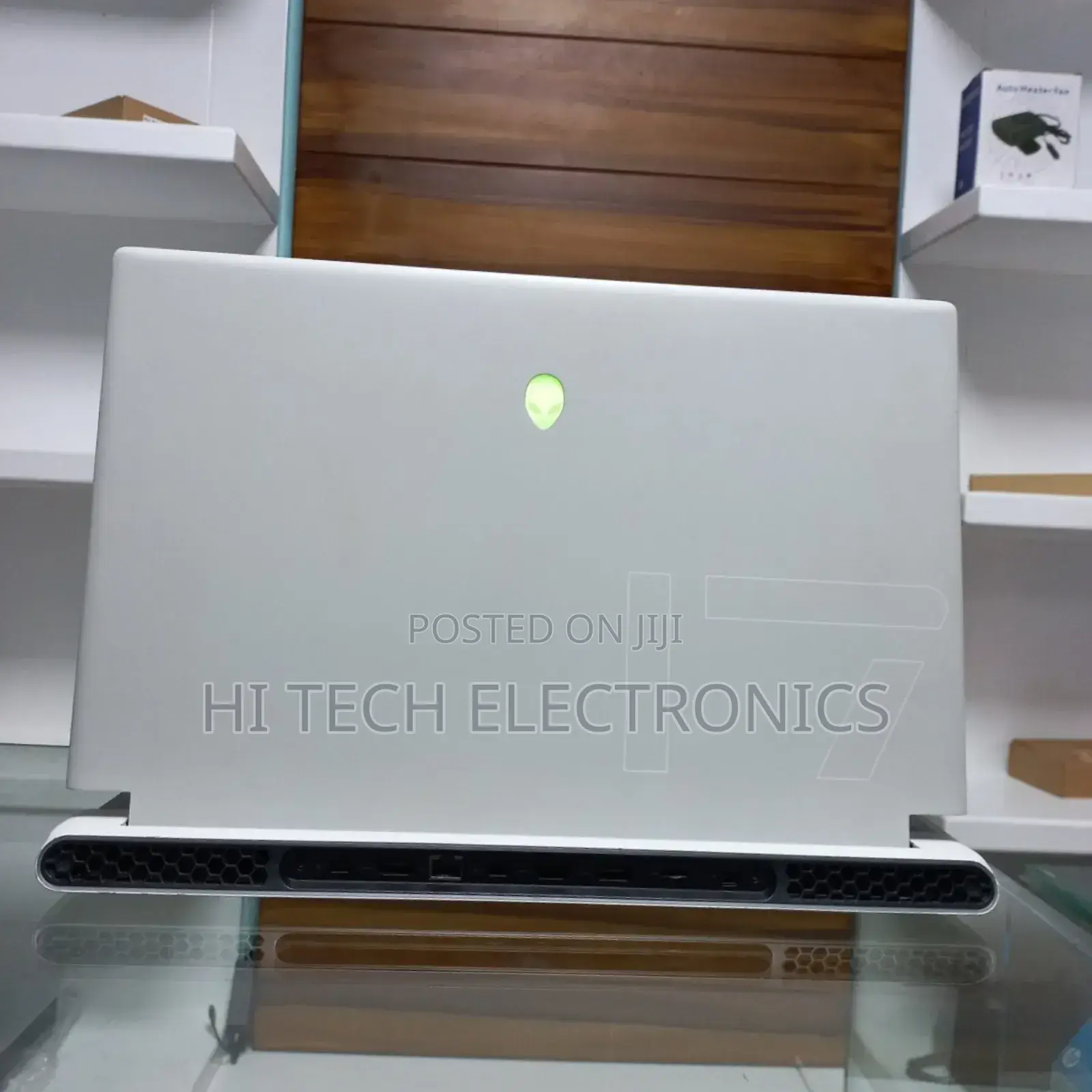 New Laptop Alienware M17x R2 16GB Intel Core I7 SSD 512GB