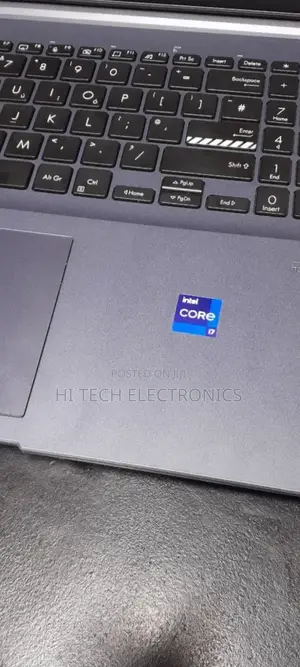 New Laptop Asus VivoBook 15 X505BA 20GB Intel Core I7 SSD 512GB