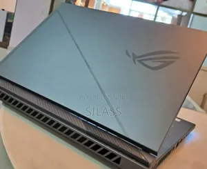 New Laptop Asus ROG Strix G17 16GB Intel Core I7 SSD 1T