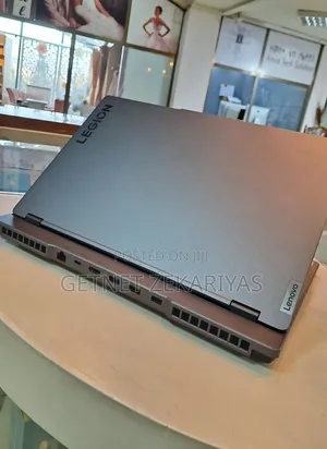 Photo - New Laptop Lenovo Legion 7 16GB Intel Core I7 SSD 1T