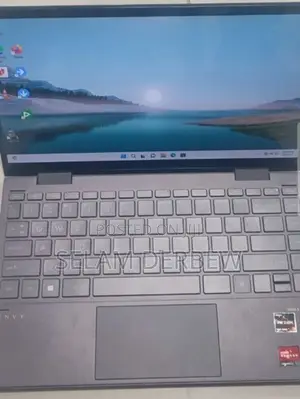 Laptop HP Envy 14 8GB AMD Ryzen 5 SSD 256GB