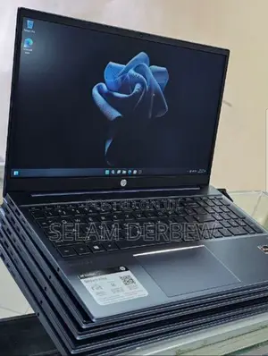 New Laptop HP Pavilion 15 8GB AMD Ryzen 5 SSD 512GB
