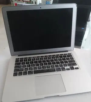 Photo - Laptop Apple MacBook Air 2014 4GB Intel Core I5 SSD 128GB