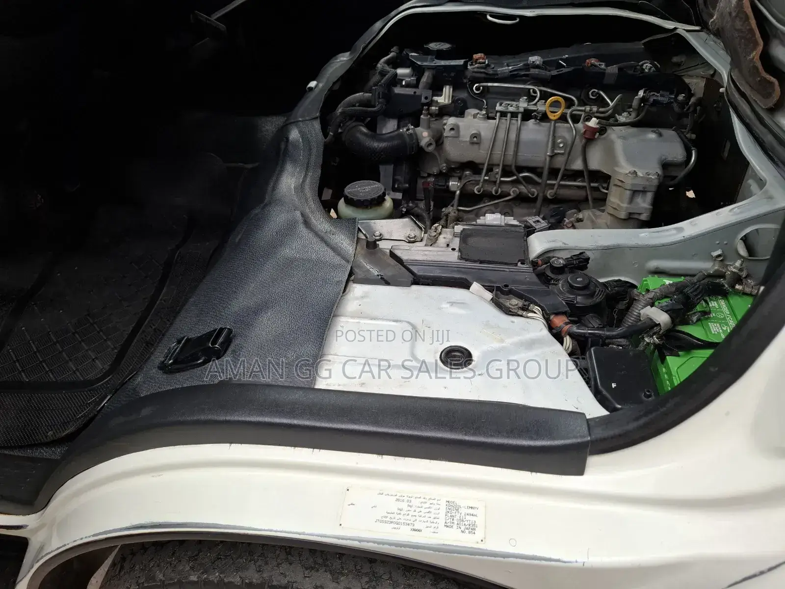 Toyota HiAce 2016 White