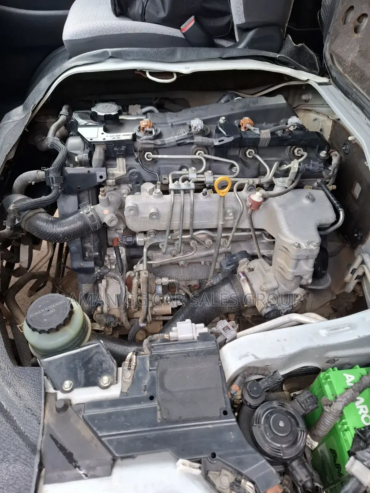 Toyota HiAce 2016 White