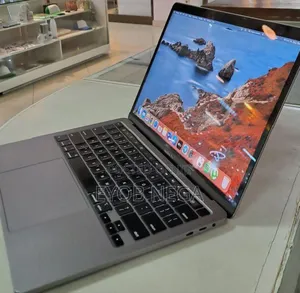 New Laptop Apple MacBook Pro 2020 16GB Intel Core I5 SSD 512GB