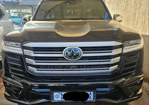 Toyota Land Cruiser 2023 Black