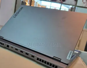 New Laptop Lenovo Legion 7 24GB Intel Core I7 SSD 1T