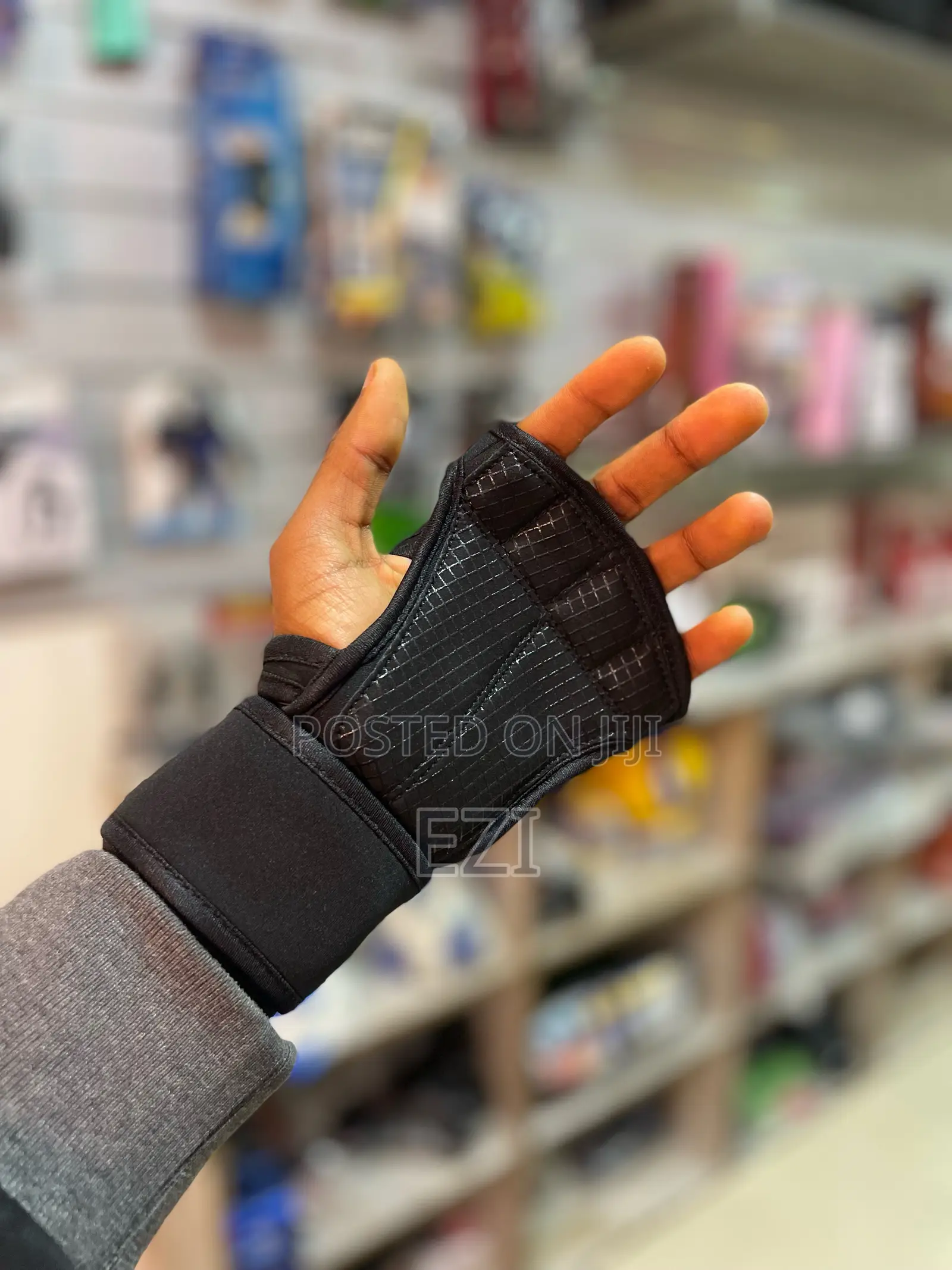 Modern Fitness Gloves