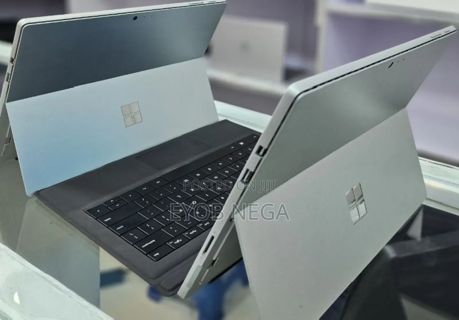 New Laptop Microsoft Surface Pro 5 8GB Intel Core I5 SSD 256GB