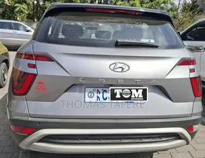 Hyundai Creta 2023 Silver