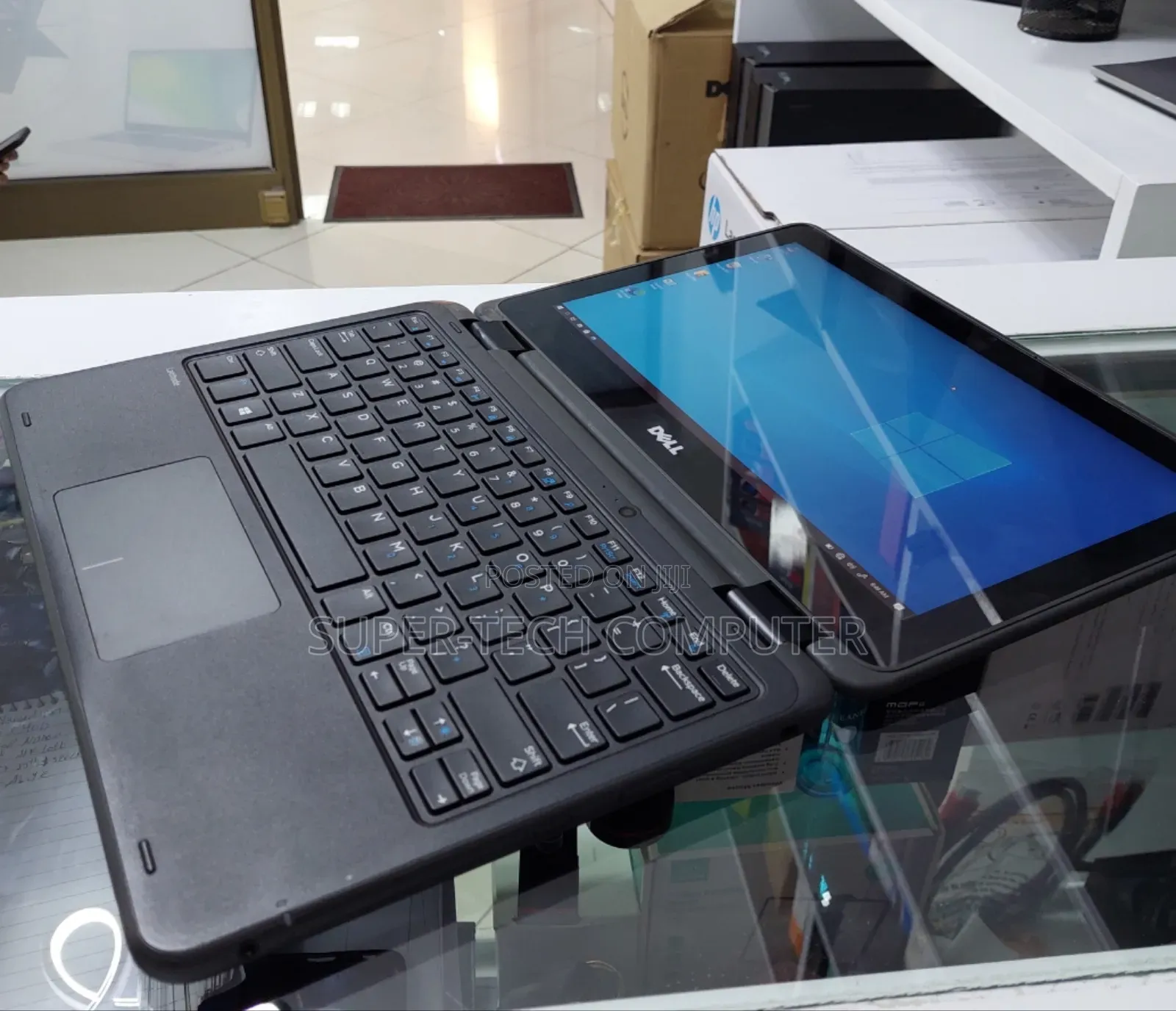 New Laptop Dell Latitude 3189 8GB Intel Core 2 Quad SSD 128GB