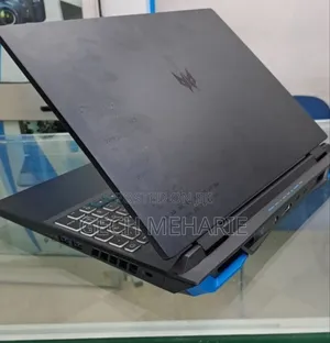 New Laptop Acer Predator Helios 300 16GB Intel Core I9 SSD 1T