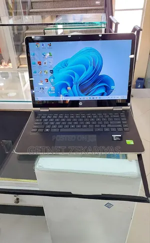 New Laptop HP Pavilion 14 8GB Intel Core I7 SSD 512GB