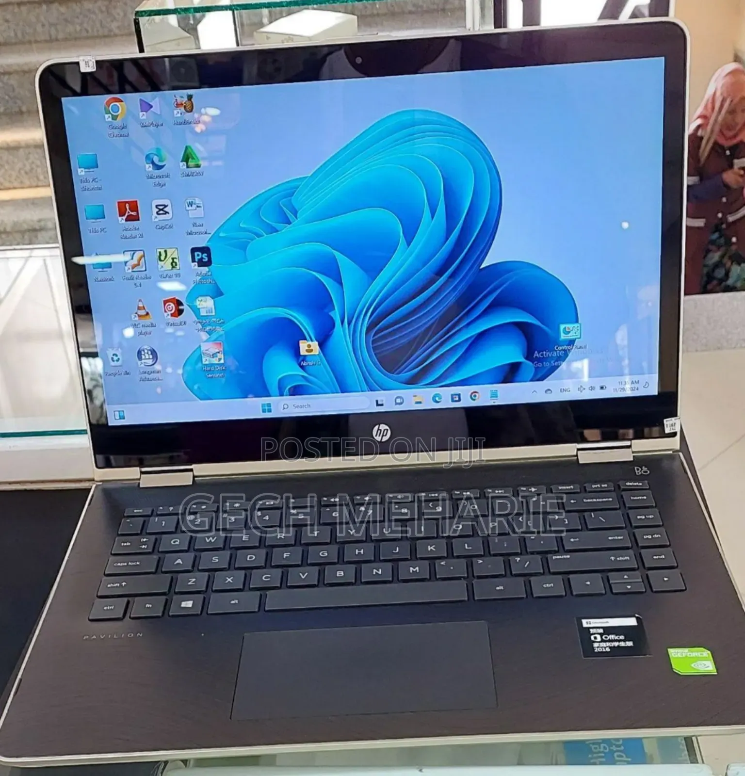 New Laptop HP Pavilion X360 8GB Intel Core I7 SSD 512GB