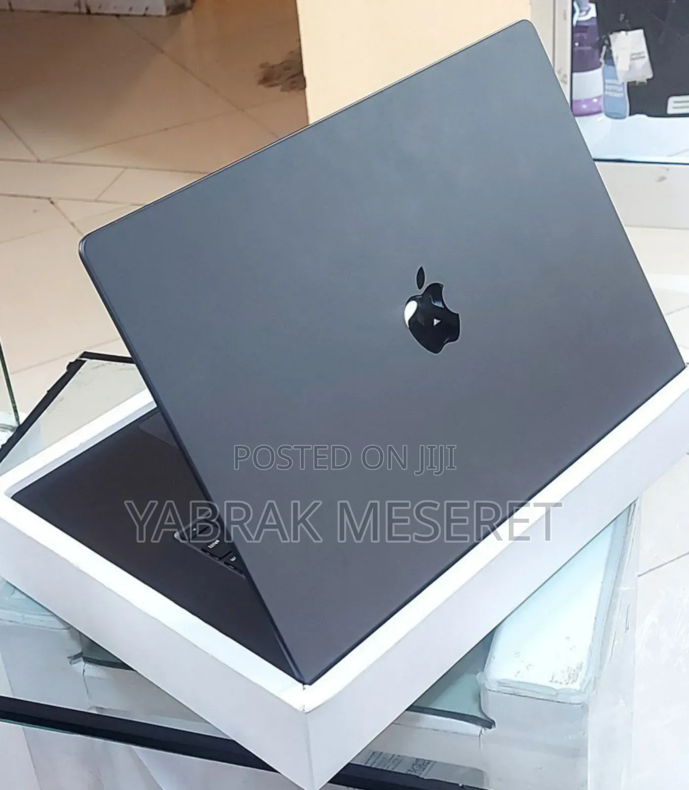 New Apple MacBook Pro 2023 M3 Max 16-Inch 18GB Apple M3 Pro SSD 512GB