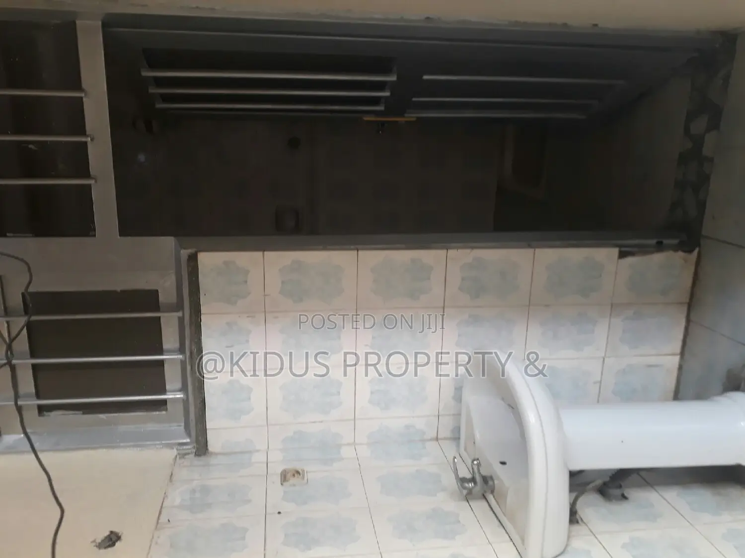 2bdrm House in , Nifas Silk-Lafto for rent
