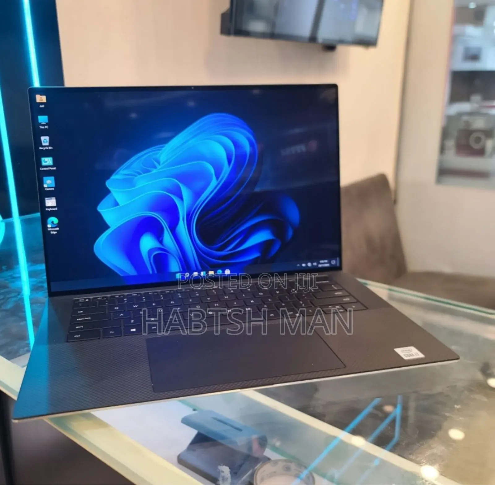 New Laptop Dell XPS 15 32GB Intel Core I7 SSD 512GB