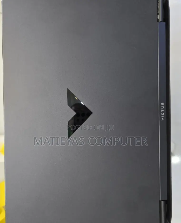 New Laptop HP Victus 16 16GB AMD Ryzen 7 SSD 1T