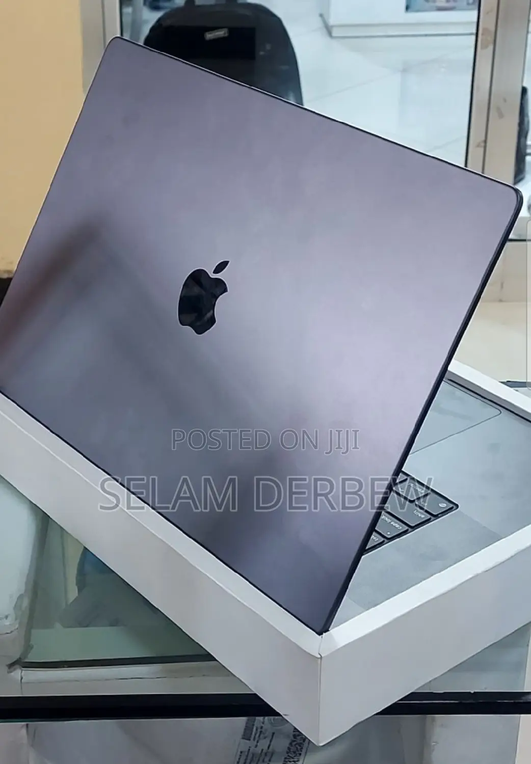 New Apple MacBook Pro 2023 M3 Max 16-Inch 18GB Apple M3 Pro SSD 512GB