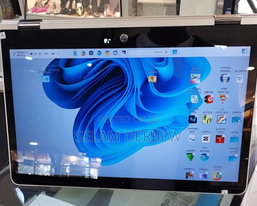 New Laptop HP Pavilion X360 8GB Intel Core I7 SSD 512GB