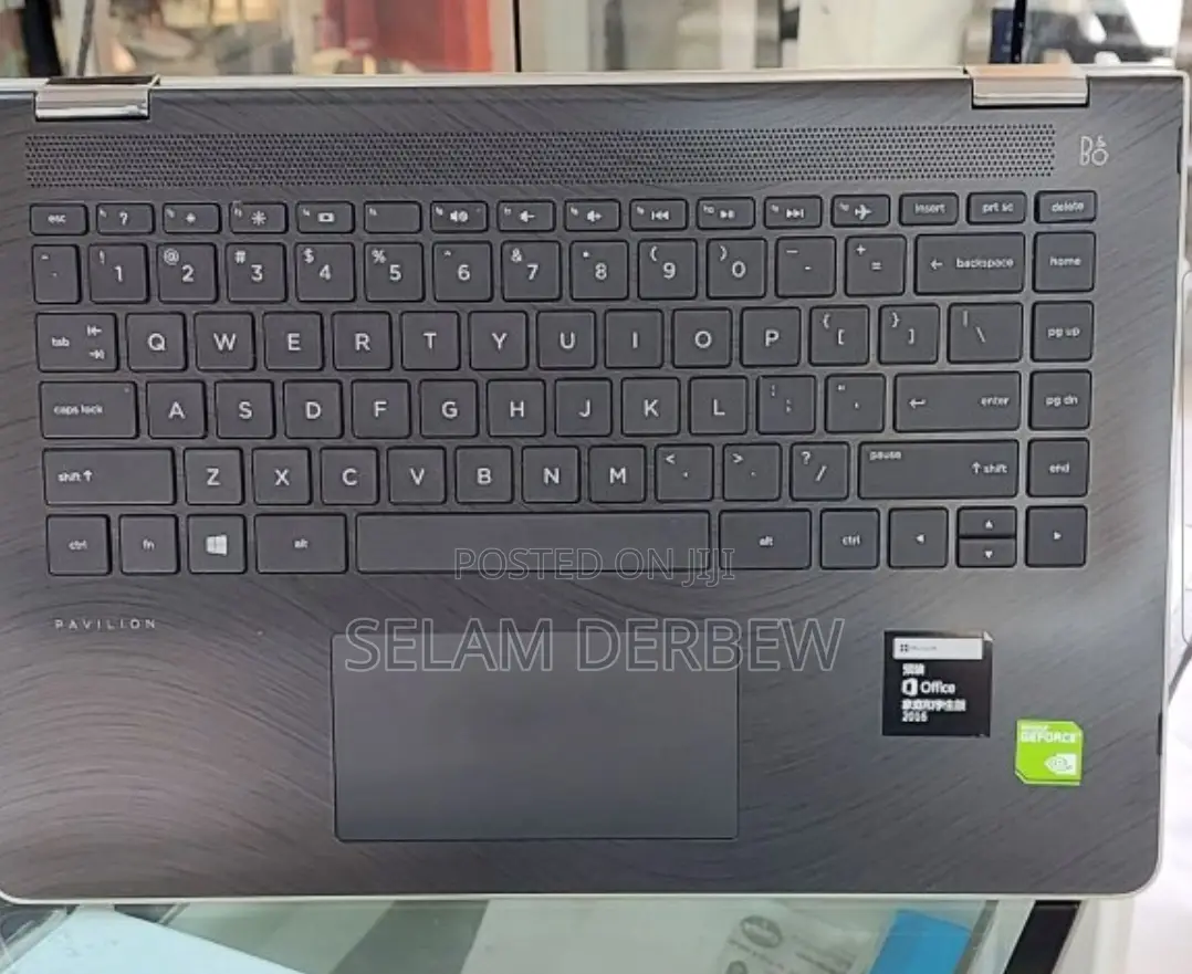 New Laptop HP Pavilion X360 8GB Intel Core I7 SSD 512GB